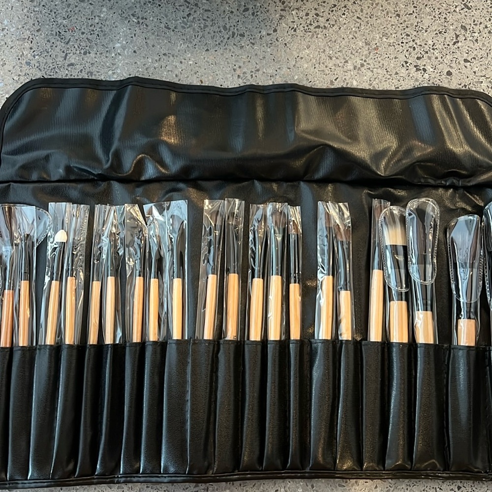 Makeup brush set